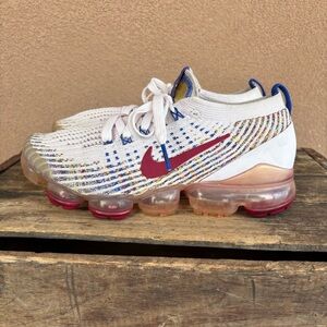 Nike Women’s Air Vapor Max Flyknit 3 Shoe